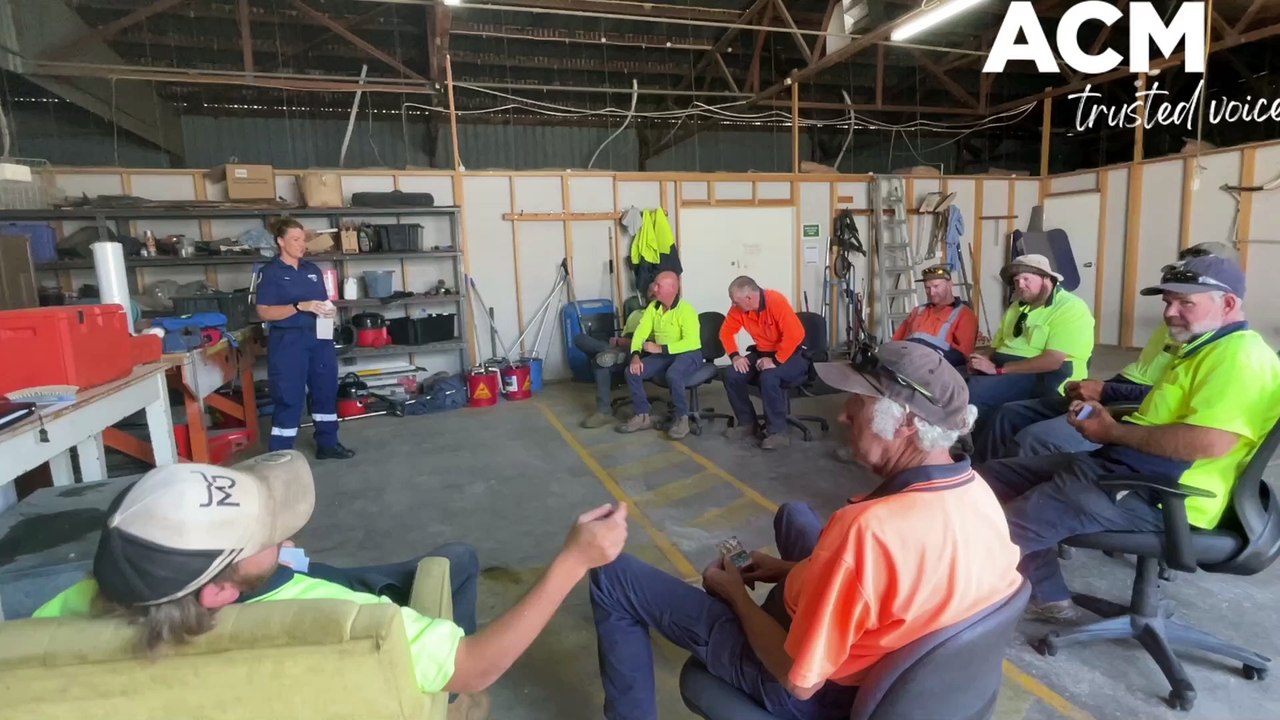 Snake bites  workshop.  Video by Rachel Gray for ACM