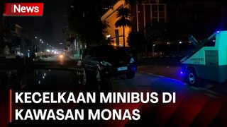 Pengemudi Diduga Mabuk, Minibus Tersangkut di Kolam Air Mancur Kawasan Monas