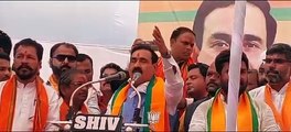 गृह मंत्री नरोत्तम मिश्रा ने सोमवार को छिंदवाड़ा में चुनावी सभा लेते हुए कांग्रेस की परिवारवाद और तुष्टिकरण की नीति पर तीखे प्रहार किए