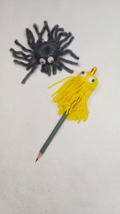 pencil topper making with bottle cap ✏️ #creativefatimaakram #youtubeshorts #shorts