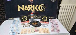 Karaman'da Uyuşturucu Ticareti Yapan Şüphelilerden 2'si Tutuklandı