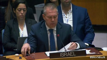 L'ambasciatore israeliano all'Onu si appunta la stella gialla