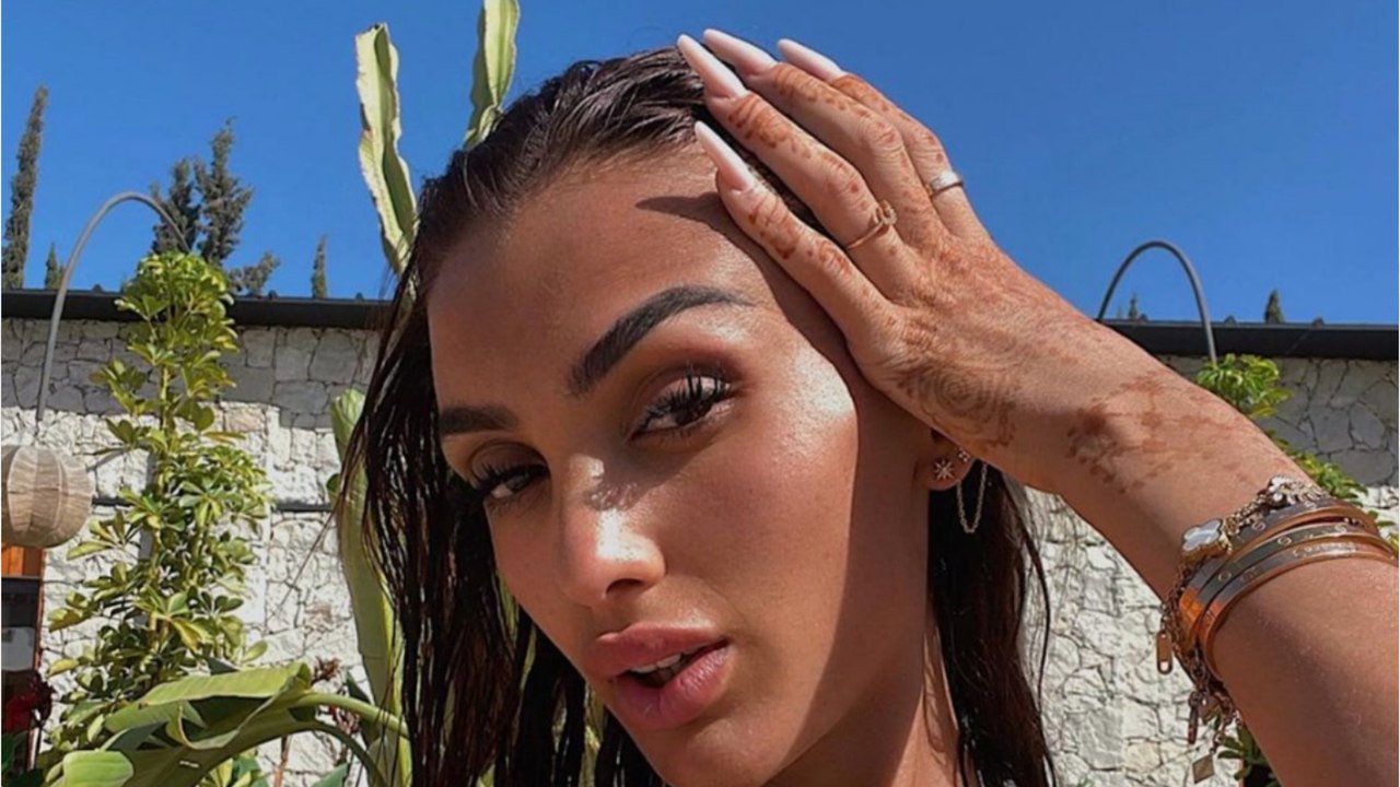 VOICI : Maïssane forcée d'avorter ? Graves accusations contre son ex  , son amie Noémie impliquée