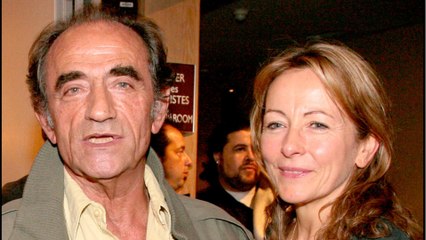 GALA VIDEO - Richard Bohringer, 82 ans et face à la maladie, rend hommage à sa femme Astrid : “Être accompagnant, c’est dur”