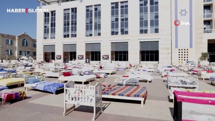 Hamas’ın rehin aldığı İsrailliler için “yataklı” protesto düzenlendi