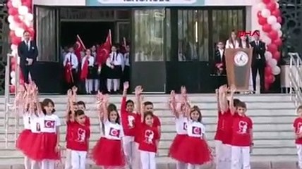 Afyonkarahisar'da öğrencinin gösteriden çıkarılıp, kenarda bekletilmesine inceleme