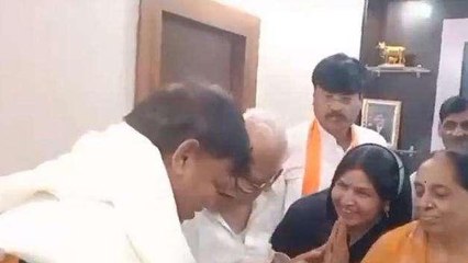 ग्वालियर: BJP प्रत्याशियों का दिख रहा अनोखा अंदाज,चुनाव प्रचार में दिखा रहे दम
