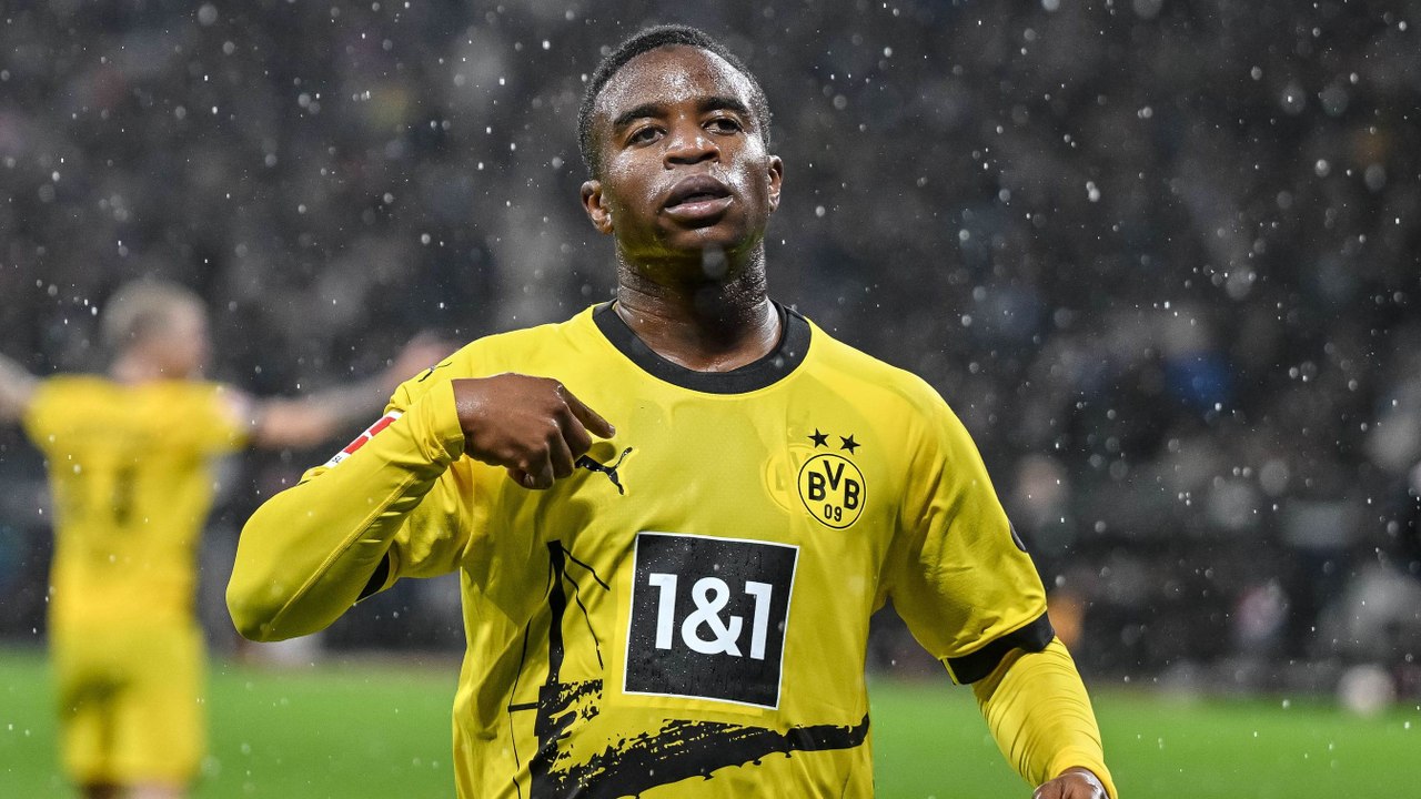 'Unzufriedenheit angedichtet': Moukokos schwierige Situation