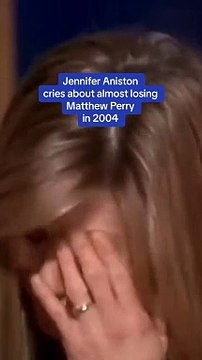 Jennifer Aniston, le lacrime per Matthew Perry in tempi non sospetti