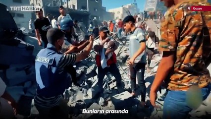 Gazze'de enkaz altında kundağa sarılı bulunan 10 günlük bebek kurtarıldı