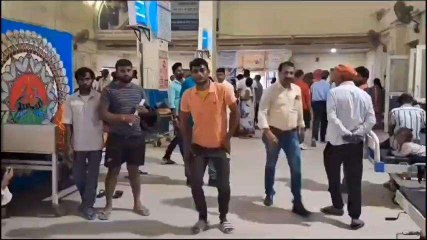 गया: चोर नहीं मिला तो अपार्टमेंट के मुंशी को ही पुलिस ने पकड़ा, जमकर की पिटाई