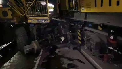 Zona accidentada tras el choque de una locomotora de FGC en Sarrià