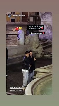 Dybala, la proposta di matrimonio a Fontana di Trevi