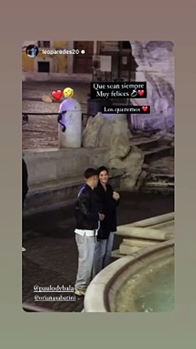 Dybala, la proposta di matrimonio a Fontana di Trevi