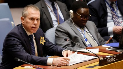 Funcionarios de Israel ante la ONU causan polémica por usar estrella amarilla en el pecho