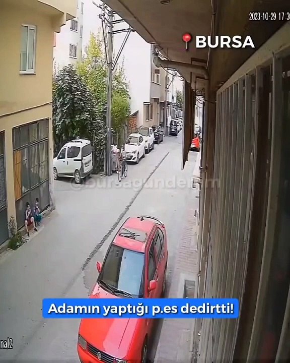Bursa'da 9 yaşındaki çocuğu çirkin saldırı! Trabzonspor harekete geçti