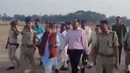 मुजफ्फरपुर: डीएम और एसएसपी ने पताही हवाई अड्डे का किया निरीक्षण, देखिए ये खास रिपोर्ट