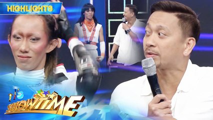 Jhong points out what he looked like before | It's Showdown