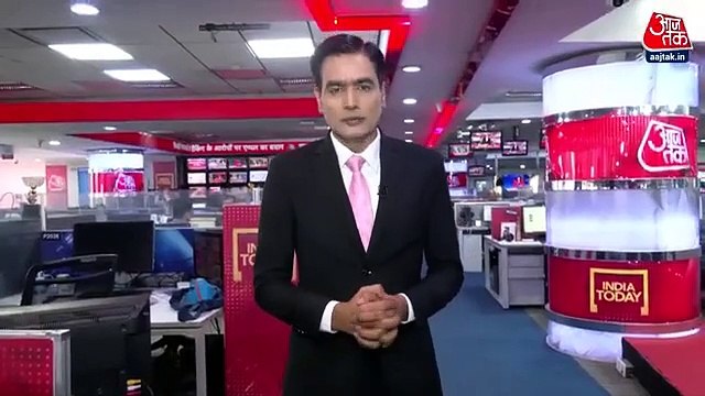 This is unconstitutional , Akhilesh reacts on phone hacking