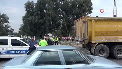 Yolun karşısına geçerken kamyonun çarptığı yaşlı adam öldü