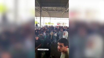 Yabancı uyrukluların ve çifte pasaport sahiplerinin Gazze'den Mısır'a Refah üzerinden çıkabildiğine ilişkin görüntüler yayımlandı