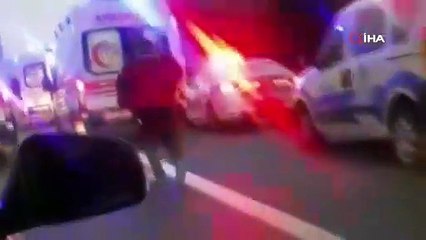 Kocaeli’de işçi servisi ile otomobil çarpıştı: 14 yaralı