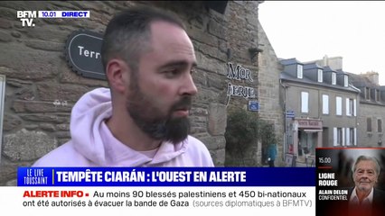 Tempête Ciarán: les habitants du Conquet dans le Finistère se préparent