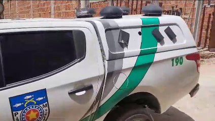 BPA apreende retroescavadeira usada em escavação de falésias