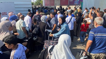 « C'est le chaos total » : récit d'une journée à Rafah avec un humanitaire qui tentait de fuir Gaza