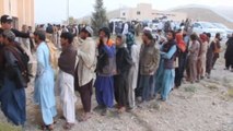 El caos aumenta en frontera de Pakistán y Afganistán tras primeros arrestos de migrantes