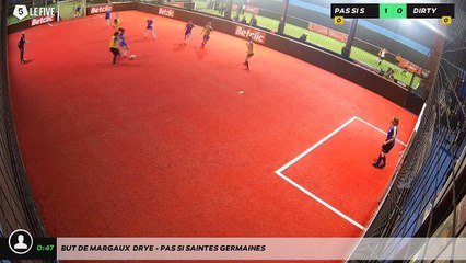 But de Margaux  Drye - Pas Si Saintes Germaines