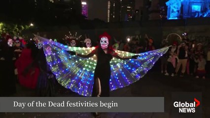 Day of the Dead celebrations_ _La Catrina_ skeletons parade through Mexico City