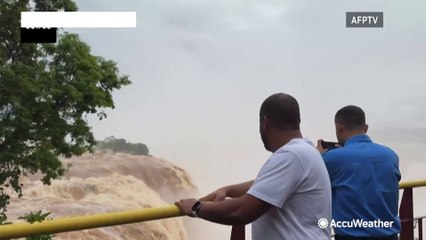 Iguazu Falls sees its highest level since 2014