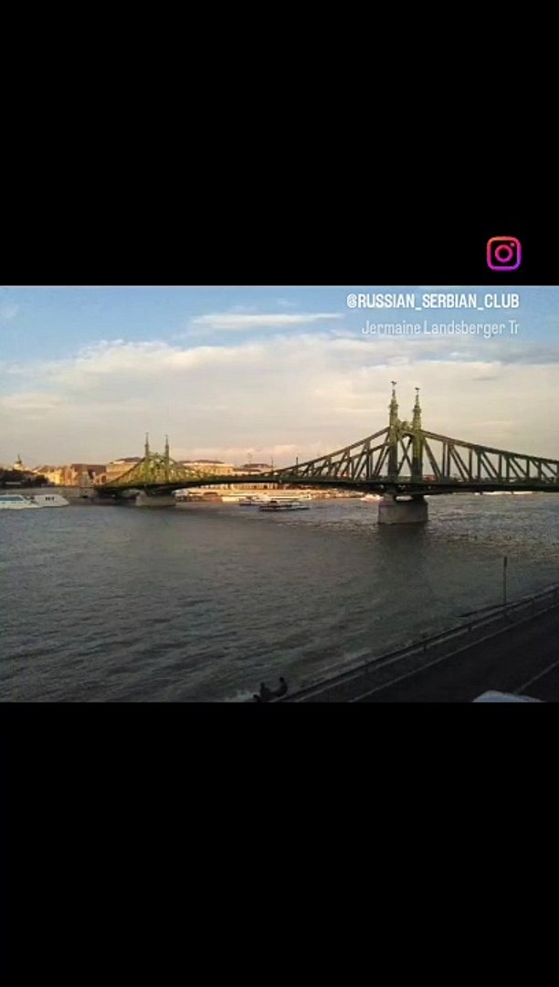 ⁣Budapest gypsy violin