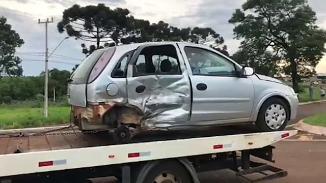 Acidente de trânsito entre Corsa e Ambulância deixa idosa ferida na BR-277 em Santa Tereza