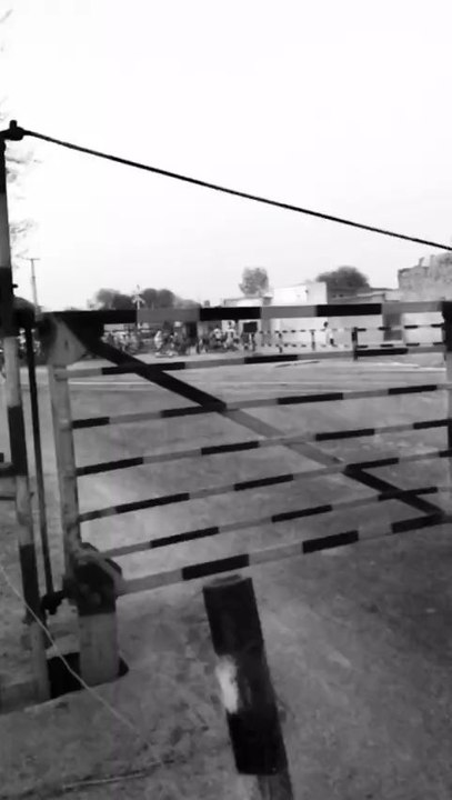 slowmo with poetry