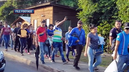 MUCHOS PROBLEMAS FOR MIGRANTS AT IMMIGRATION