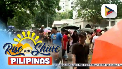 Mga bumisita sa Manila North Cemetery, hindi napigilan ng sama ng panahon