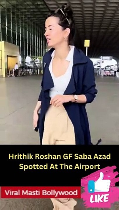Hrithik Roshan GF Saba Azad Spotted At The Airport