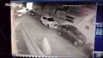 İstanbul'da sattıkları otomobili, yedek anahtarıyla çaldılar