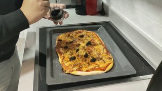 RECETA DE MASA DE PIZZA CON ROBOT MAMBO DE CECOTEC