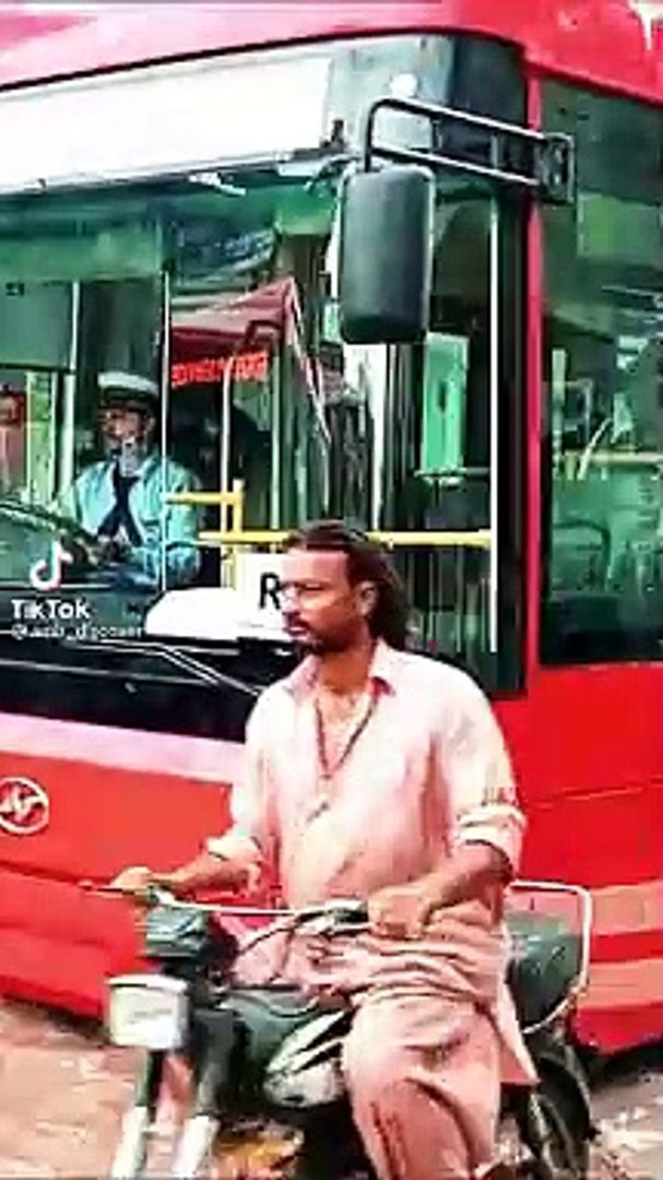 ⁣Pakistani funny videos in urdu | Pakistan Politics | funny | politics | Fun in asia  Hilarious Pakis