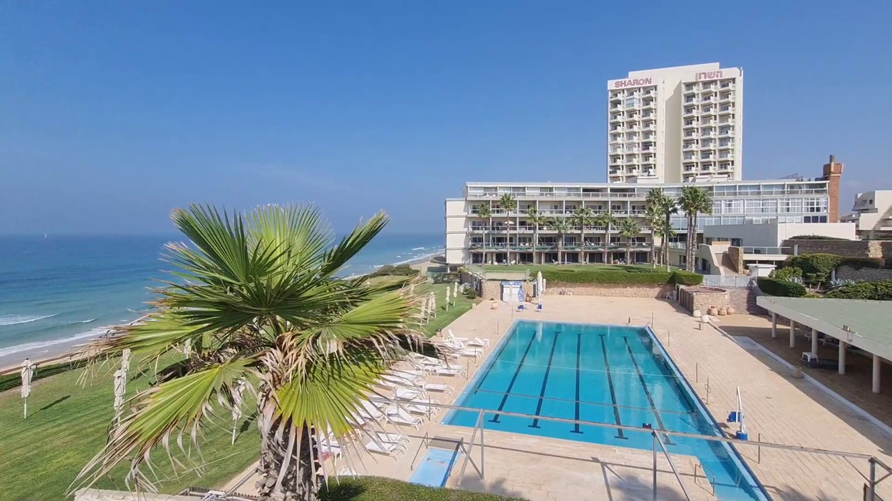 דירות יוקרה להשכרה ומכירה במלון השרון הרצליה פי...
