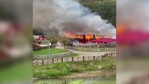 Trabzon'da Sera Gölü kıyısındaki sosyal tesis yandı