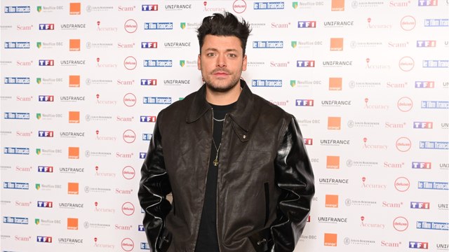 GALA VIDEO - Kev Adams moqué à l’école : ce surnom cruel que ses camarades lui avaient donné