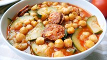 Potaje fácil de garbanzos y calabacín