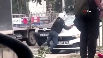 Çekmeköy'de Motosikletli ile Otomobil Sürücüsü Arasında Tartışma