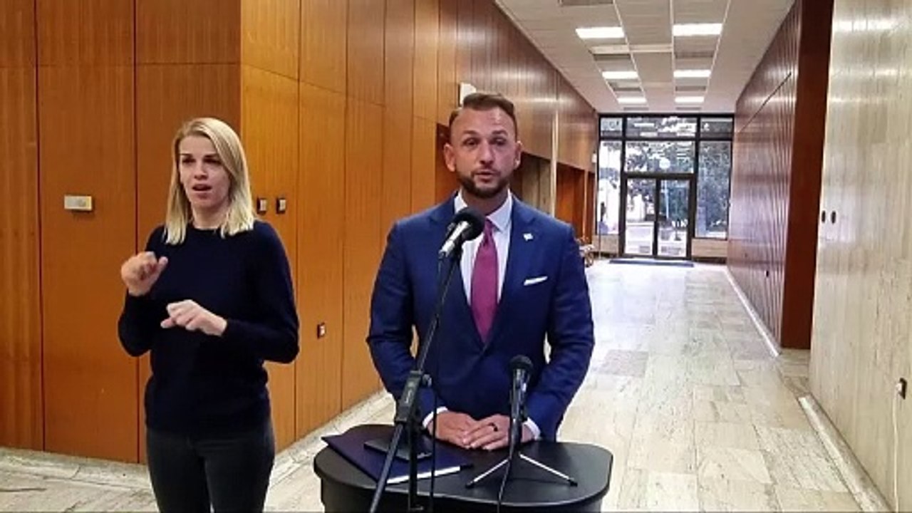 ZÁZNAM: Brífingy po rokovaní vlády (L. Kamenický, M.Šutaj Eštok, Z. Dolinková)