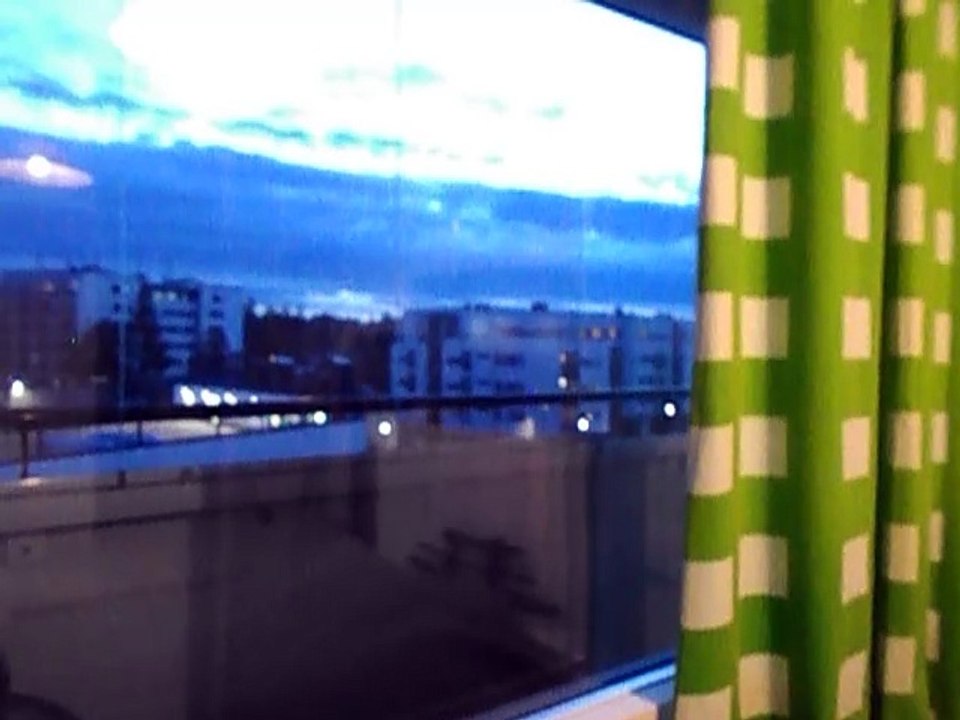 Marraskuinen Laskeva Aurinko