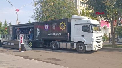 Diyarbakır'da Narkotik Eğitim TIR'ıyla Bilinçlendirme Faaliyetleri
